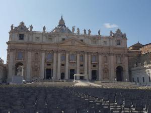 6. vatican place (3)