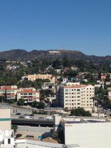 Vue hollywood sign capitol tower